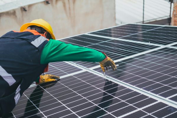 Investissez dans l'énergie solaire avec le panneau solaire photovoltaïque